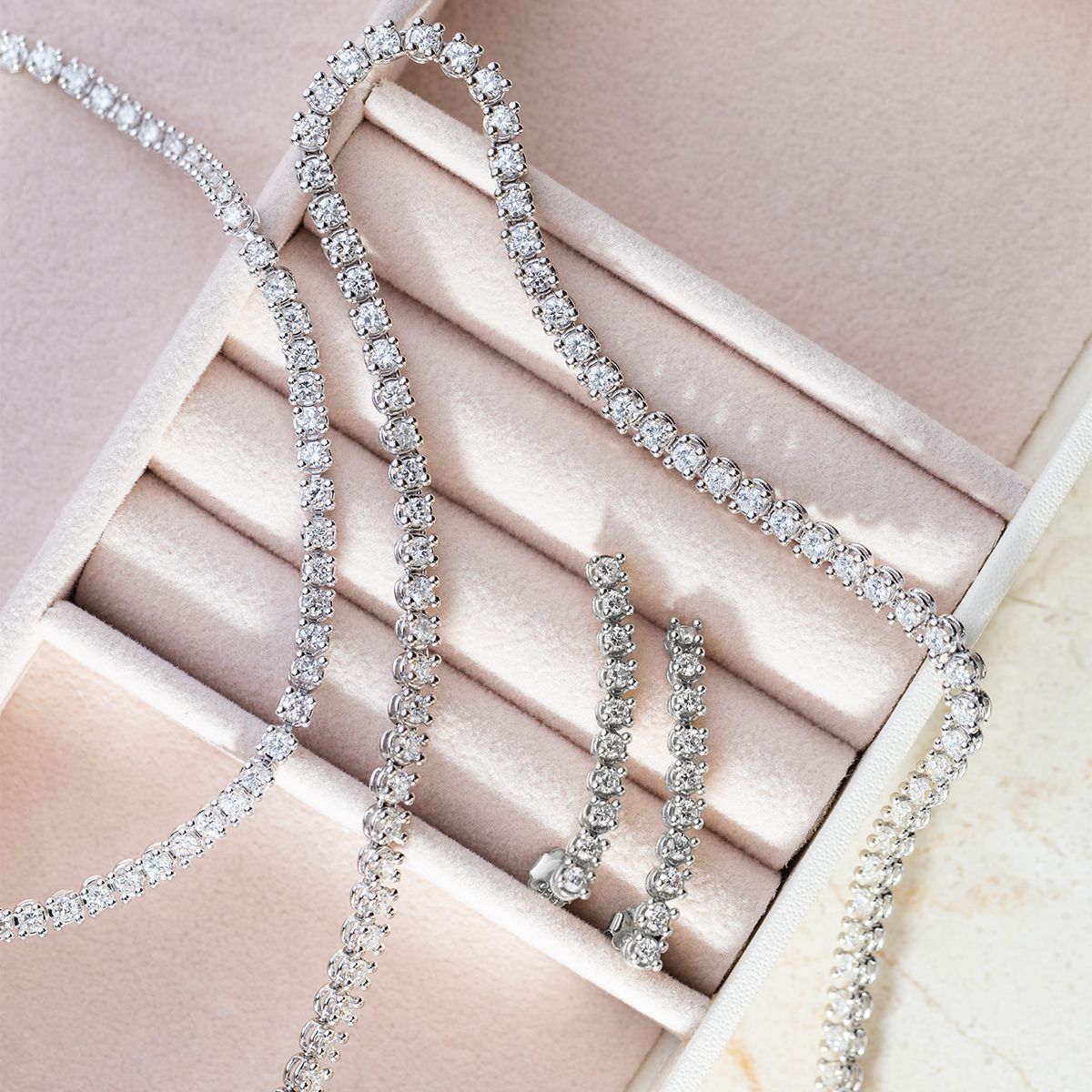 Naszyjnik Bonore ze Złota próby 585 z diamentem 4,38 ct